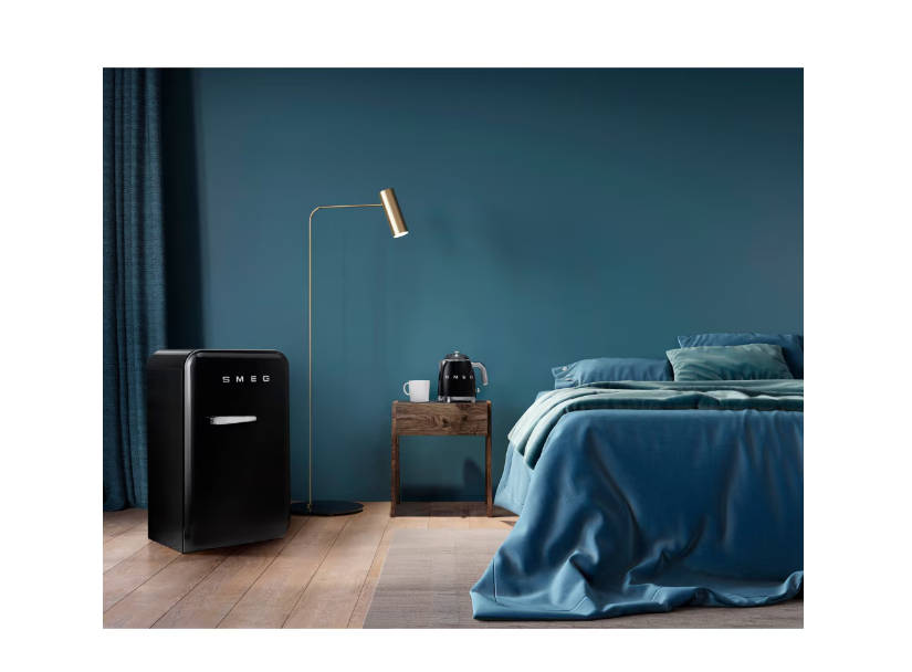 Електрическа кана Smeg mini KLF05, 50's, 1400 W, 0.8 L