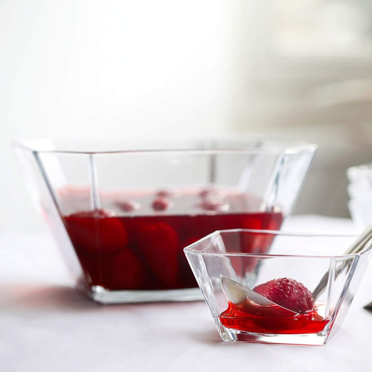 Стъклена купа LAV Karen, 1900 мл