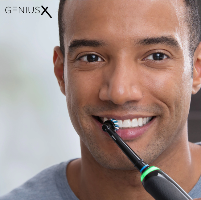 Електрическа четка за зъби Oral-B Genius X, Черен