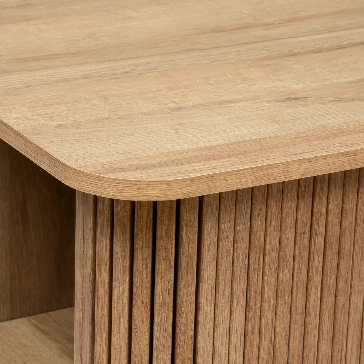 Бар маса atmosphera Colva, Дърво