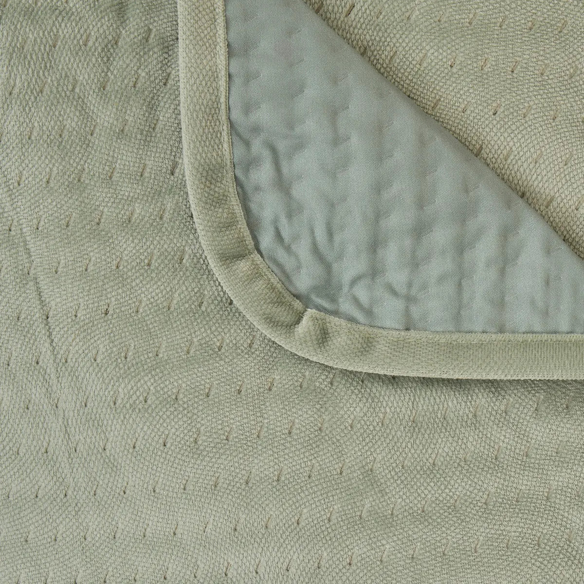 Комплект шалте с 2 бр. калъфка atmosphera Lilou, 240x260 cm