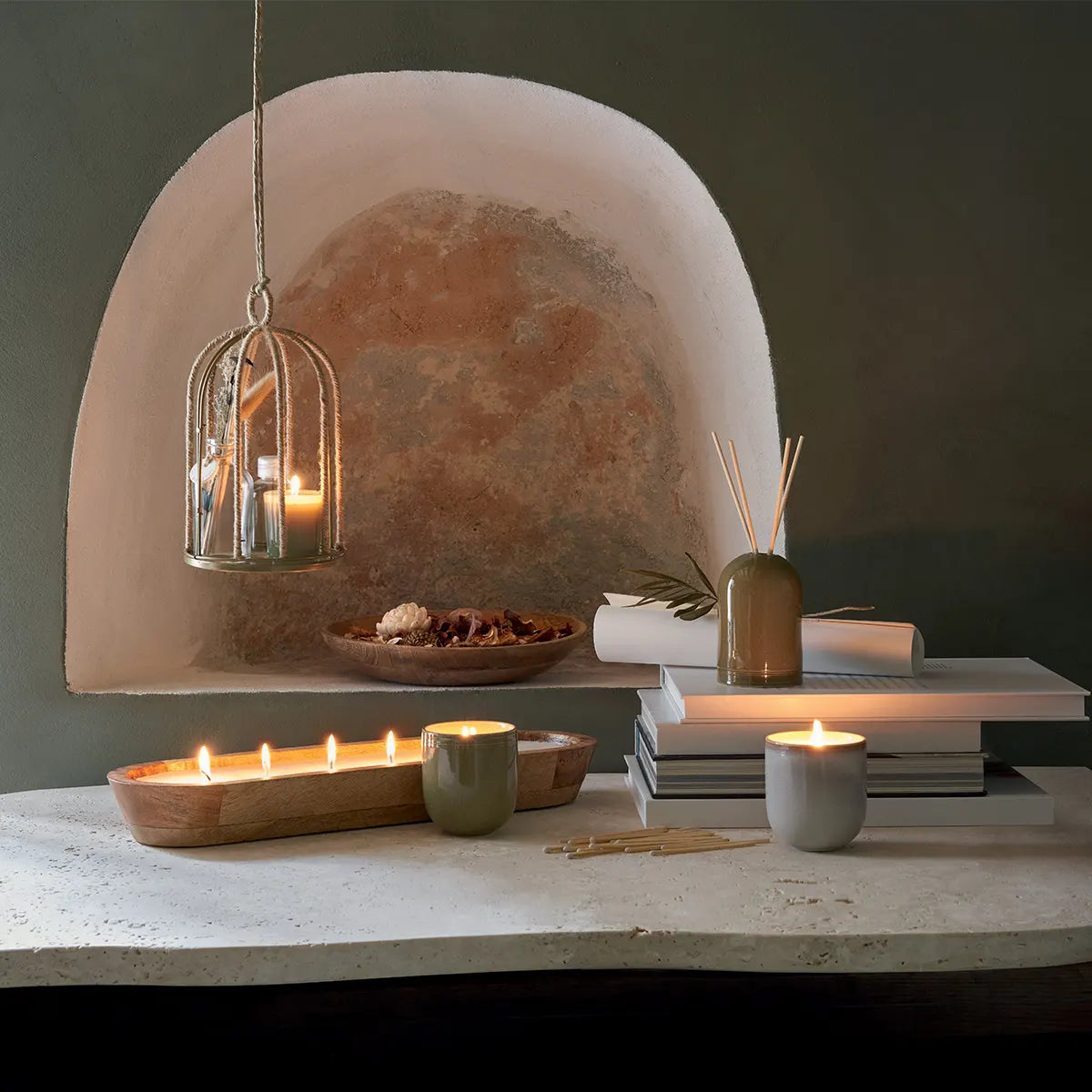 Ароматна свещ atmosphera Paola, Дърво, 900 g