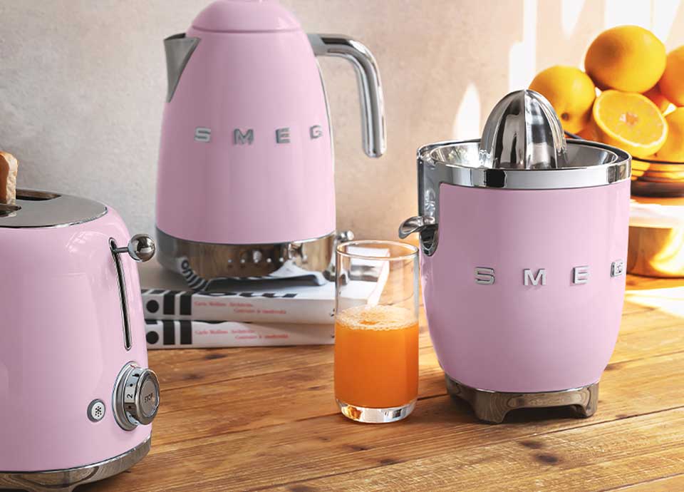 Цитрус преса Smeg CJF11PKEU, 70 W, Розов