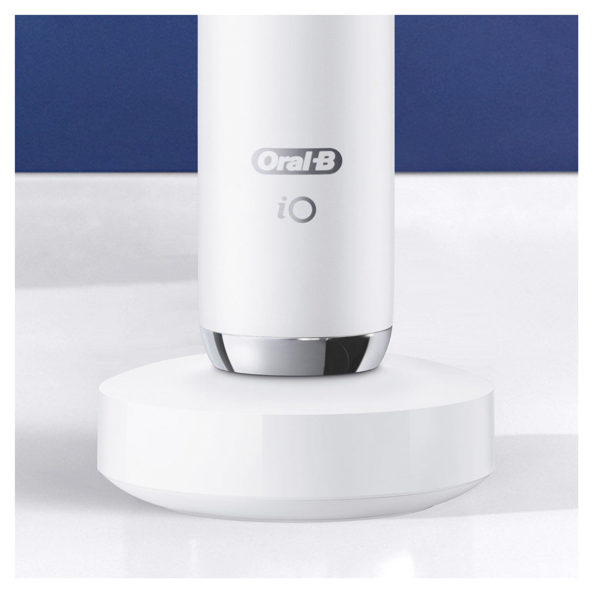 Електрическа четка за зъби Oral-B iO 9 408383, Бял