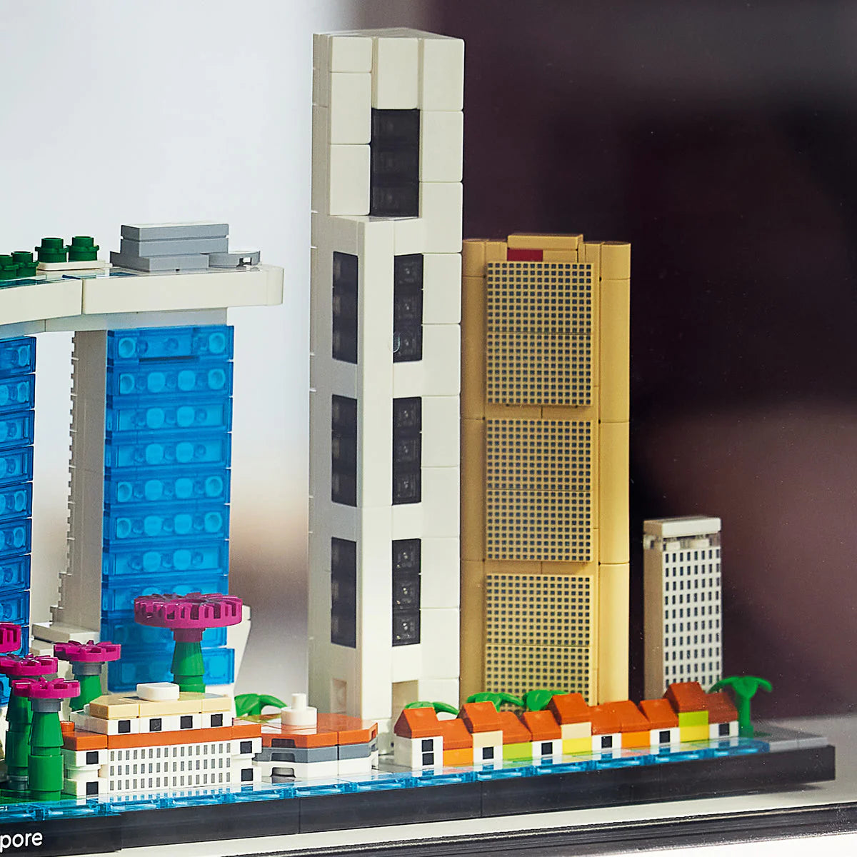 LEGO® Architecture - Singapore 21057, 827 части