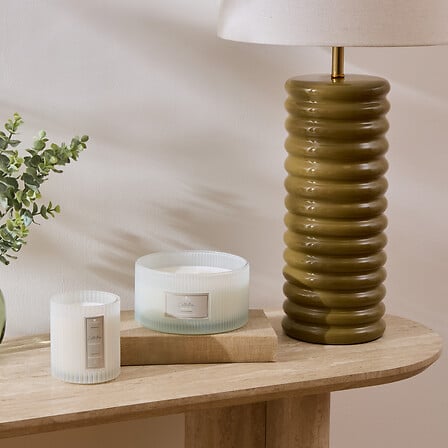 Ароматна свещ atmosphera Albie, 635 гр, Стъклен буркан