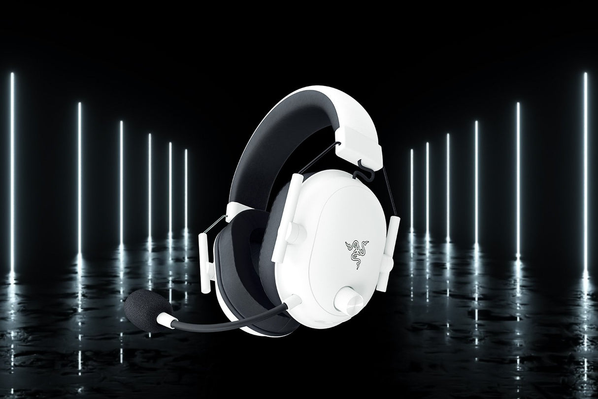 Razer BlackShark V2 HyperSpeed ​​Gaming Headset, Wired, White