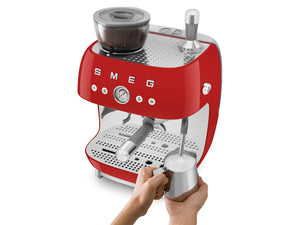 Coffee machine with coffee grinder Smeg EGF03RDEU, 1650 W, 15 bars, Red