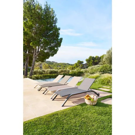 Шезлонг с колелца Hesperide Jimani, Алуминий, 77 cm, Мока/Пралине