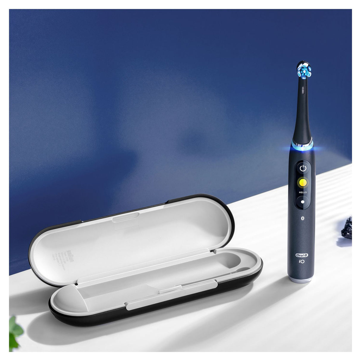 Electric toothbrush Oral-B iO Seriess 9 Luxe Edition