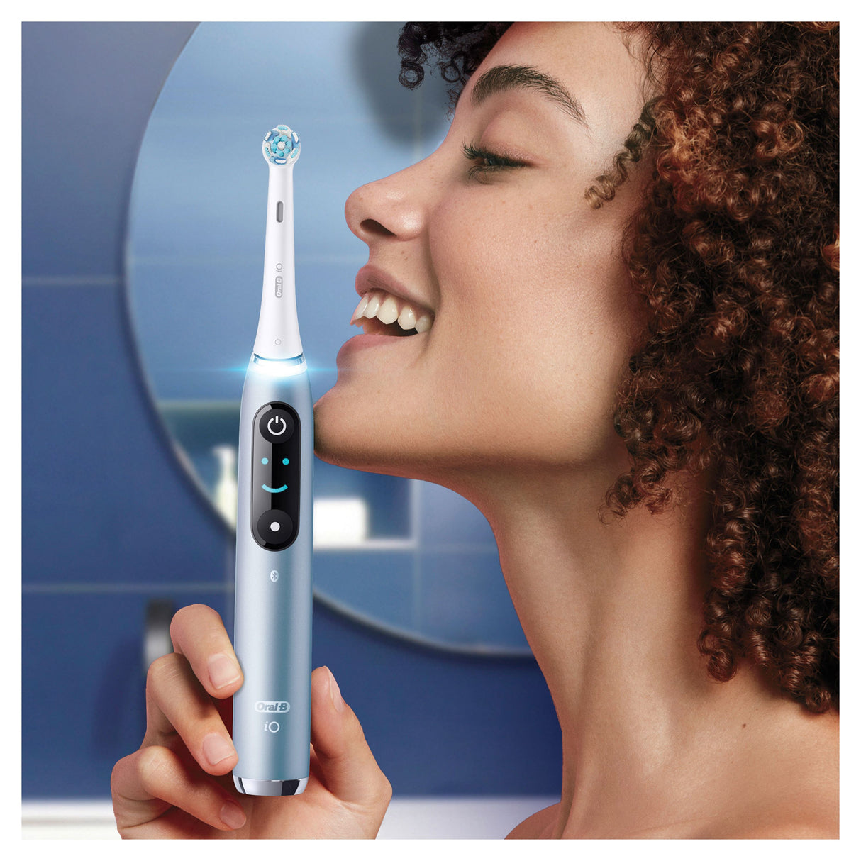 Електрическа четка за зъби Oral-B iO Series 9 Luxe Edition JAS22 421900, Син