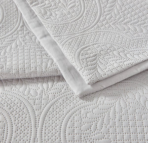 Dreamhouse Charlene coverlet, White, 260 x 250 cm