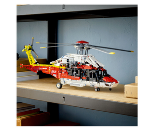 LEGO® Technic - Спасителен хеликоптер Airbus H175 42145, 2001 части