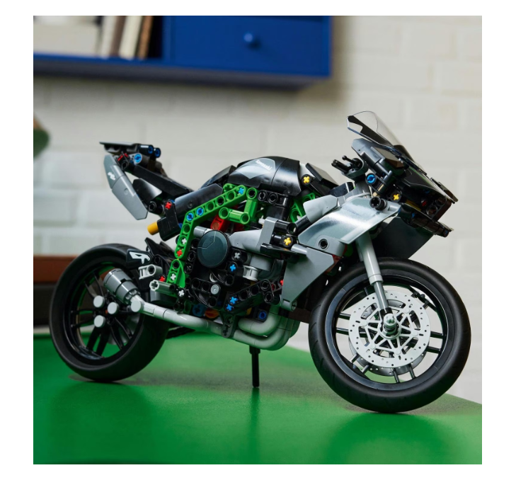 LEGO® Technic - Мотоциклет Kawasaki Ninja H2R 42170, 643 части