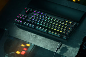 Клавиатура Razer Huntsman V2 Tenkeyless1, Лилави оптични суичове