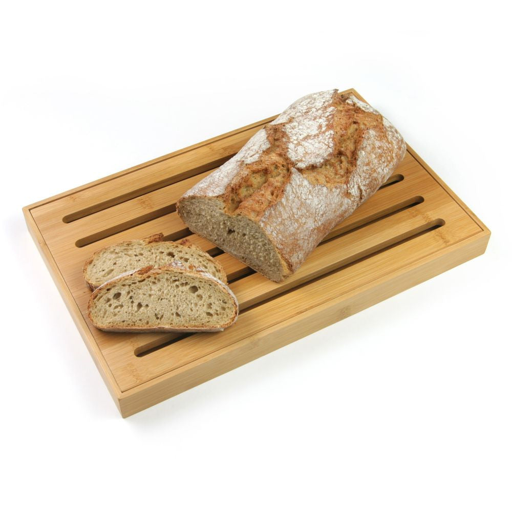 Kinghoff 1217 wooden cutting board, removable crumb tray