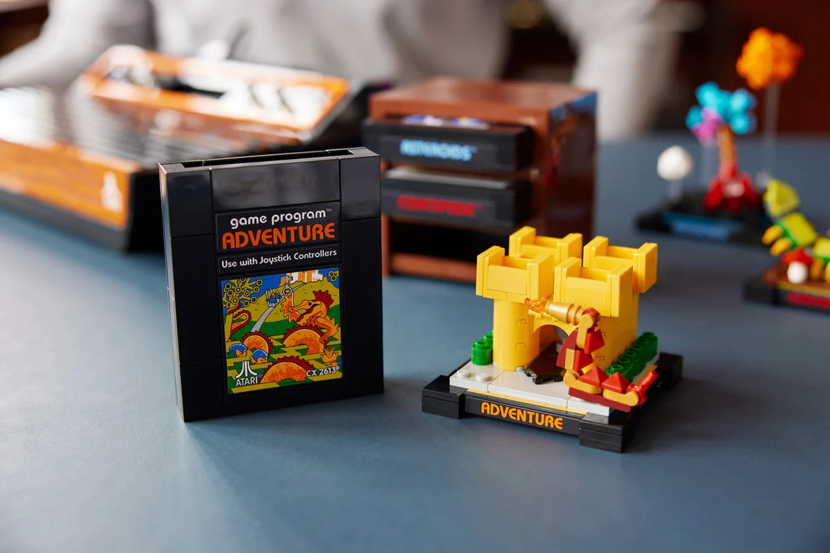 Комплект от 2532 строителни части Icons - Atari 2600, Lego, Многоцветен