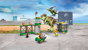 LEGO® Jurassic World - Бягство на Тиранозавър Рекс 76944, 140 части