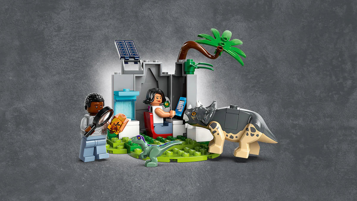 LEGO® Jurassic World - Спасителен център за бебета динозаври 76963, 139 части