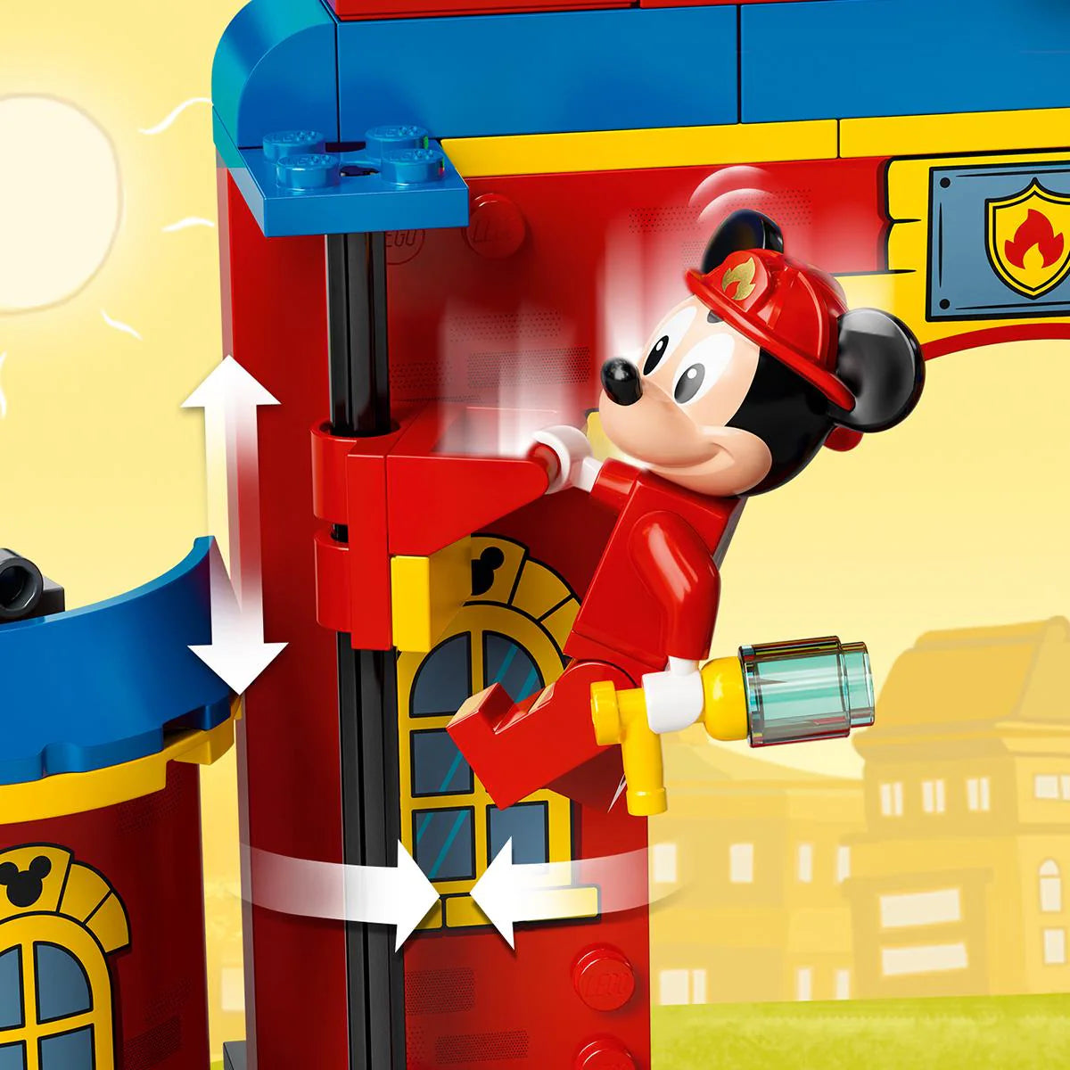 LEGO® Disney Mickey and Friends - Пожарната станция и камион на Mickey и неговите приятели, 10776, 144 части