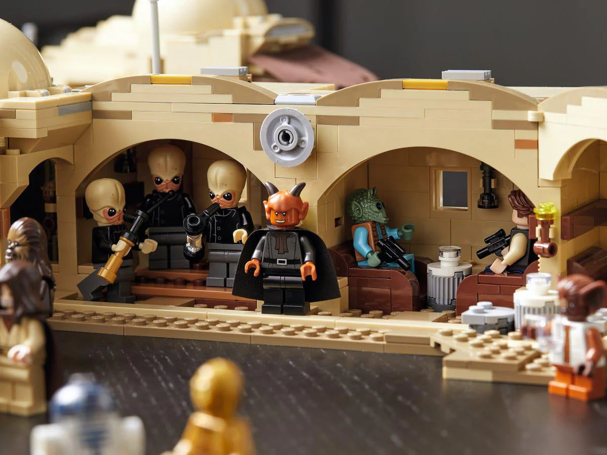 LEGO® Star Wars - Mos Eisley Cantina 75290, 3187 части