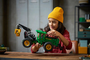 LEGO® Technic - John Deere 948L-II Harvester Tractor 42157, 1492 части