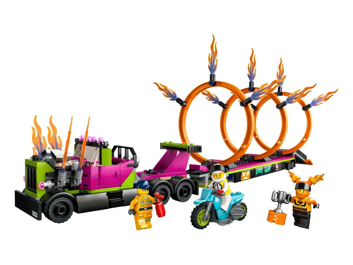 LEGO® City Stunt Truck and Fire Ring Challenge 60357, 479 pieces