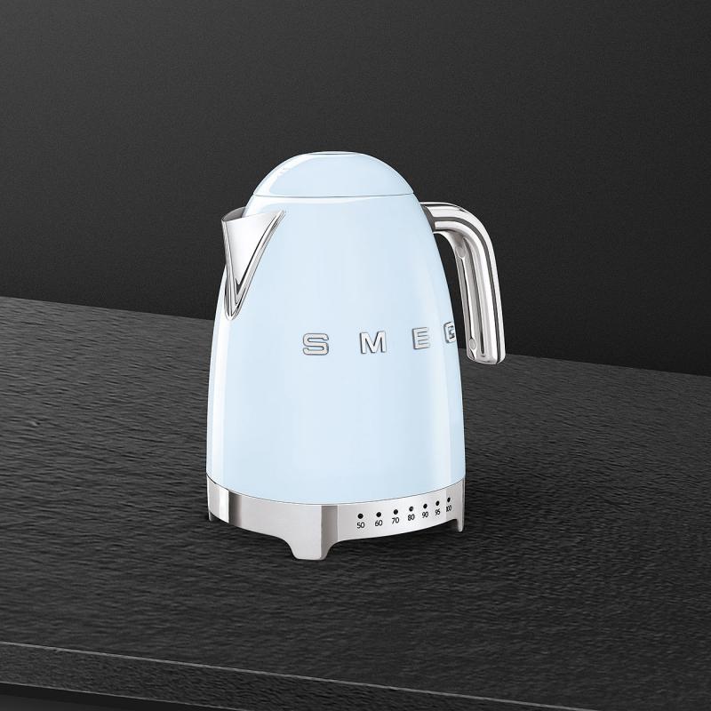 Електрическа кана Smeg KLF04PBEU, 50's Style, 2400 W, 1.7 л/ Пастелно син