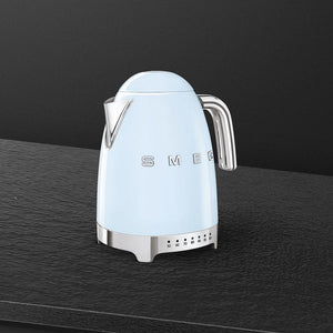 Електрическа кана Smeg KLF04PBEU, 50's Style, 2400 W, 1.7 л/ Пастелно син